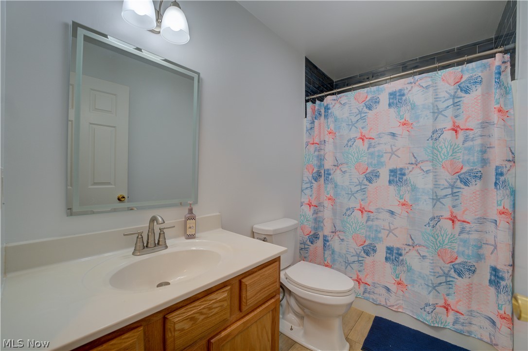 6008 Conneaut Light Drive Vermilion OH 44089