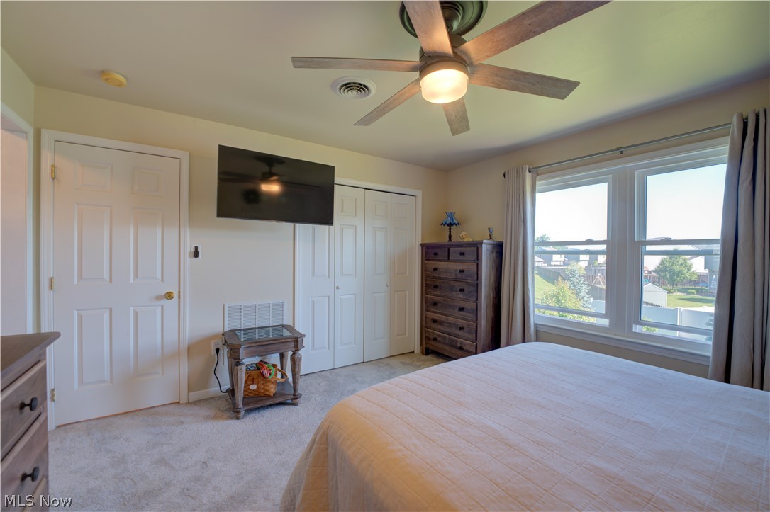6008 Conneaut Light Drive Vermilion OH 44089