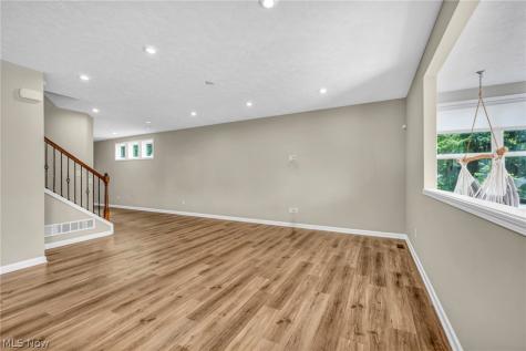 6244 Cardinal Meadow Court Mentor OH 44060