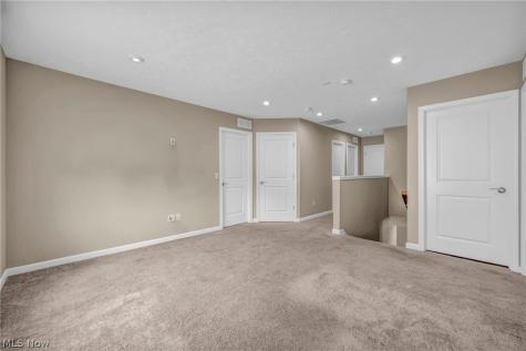 6244 Cardinal Meadow Court Mentor OH 44060