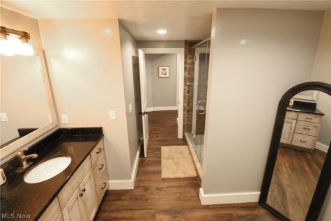 2303 W Steiner Road Burbank OH 44214