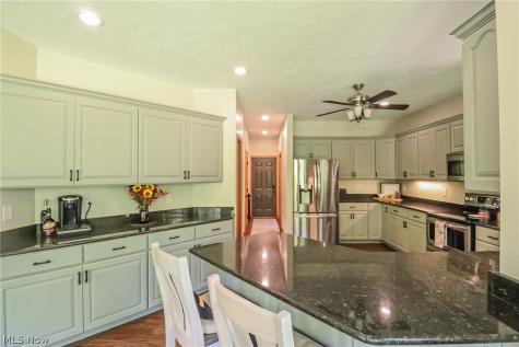 2303 W Steiner Road Burbank OH 44214
