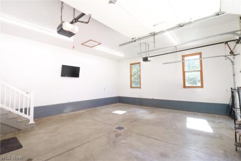 2303 W Steiner Road Burbank OH 44214