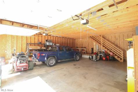 2303 W Steiner Road Burbank OH 44214