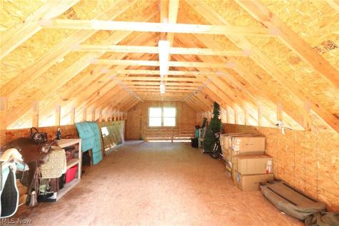 2303 W Steiner Road Burbank OH 44214