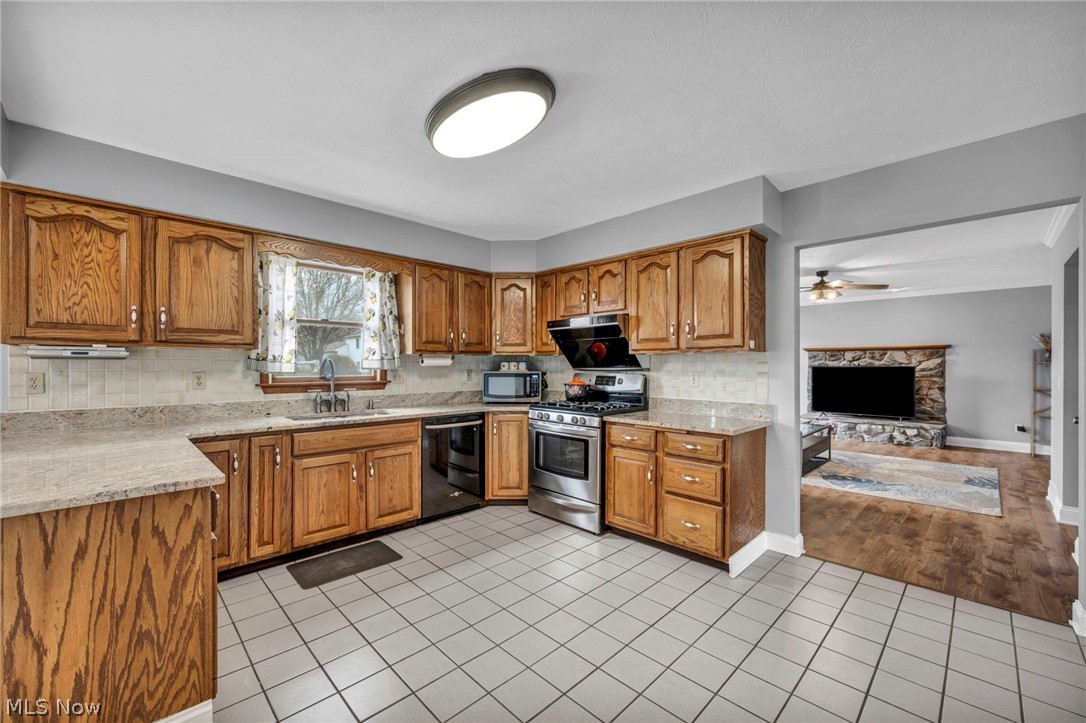 830 Forde Avenue Amherst OH 44001