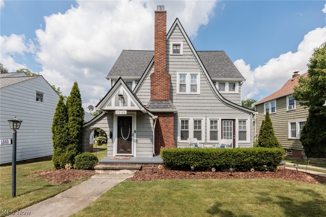 5860 Wickfield Drive Parma Heights OH 44130