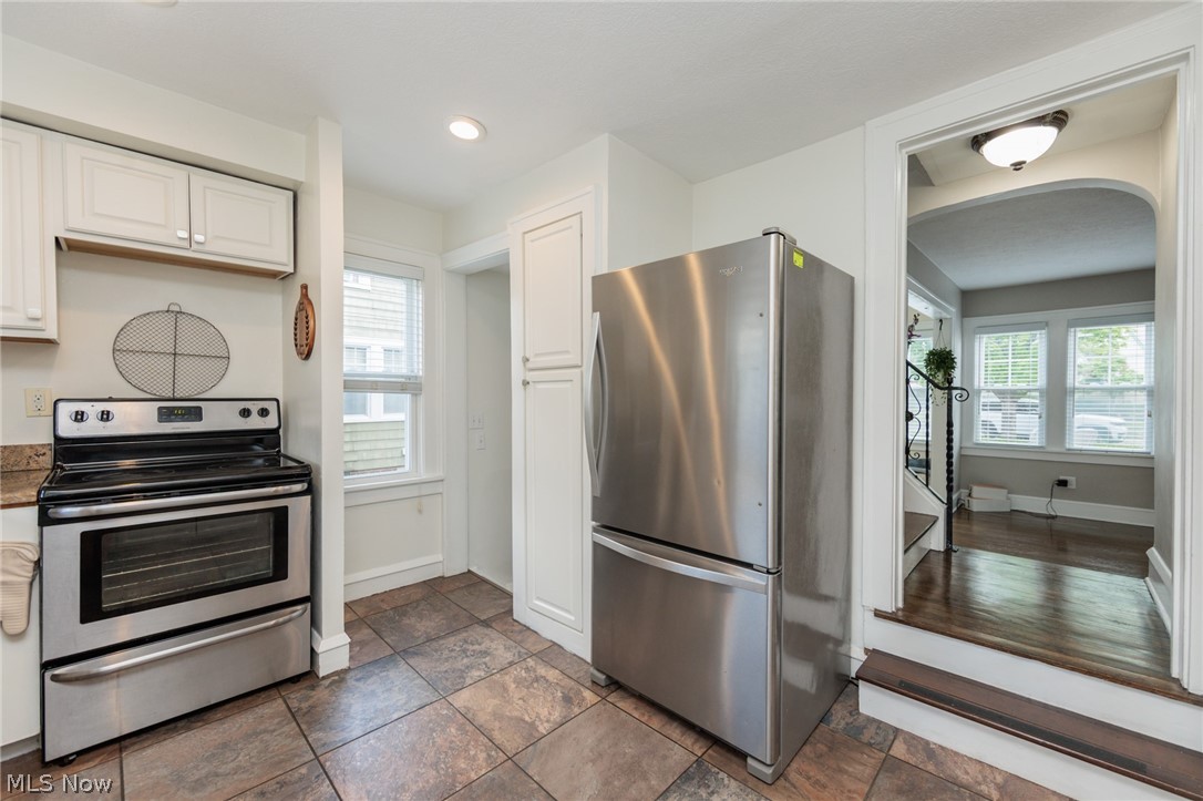5860 Wickfield Drive Parma Heights OH 44130