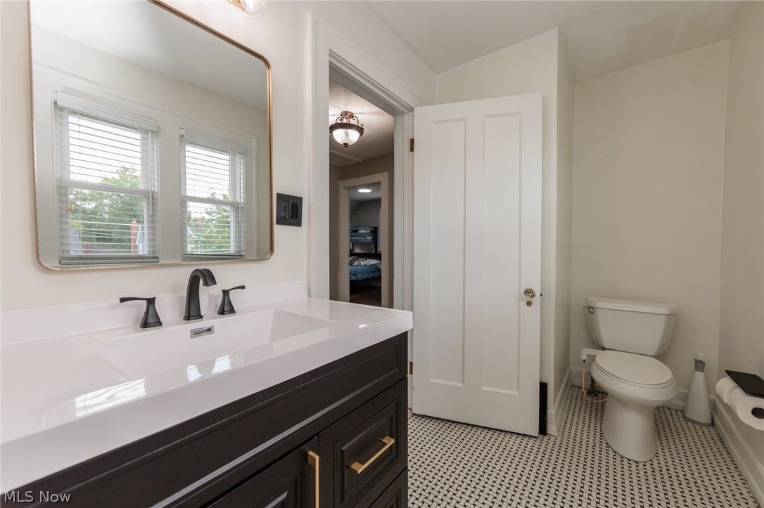 5860 Wickfield Drive Parma Heights OH 44130
