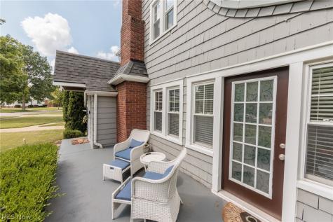 5860 Wickfield Drive Parma Heights OH 44130