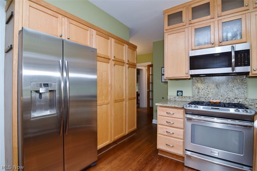 2336 Delaware Drive Cleveland Heights OH 44106