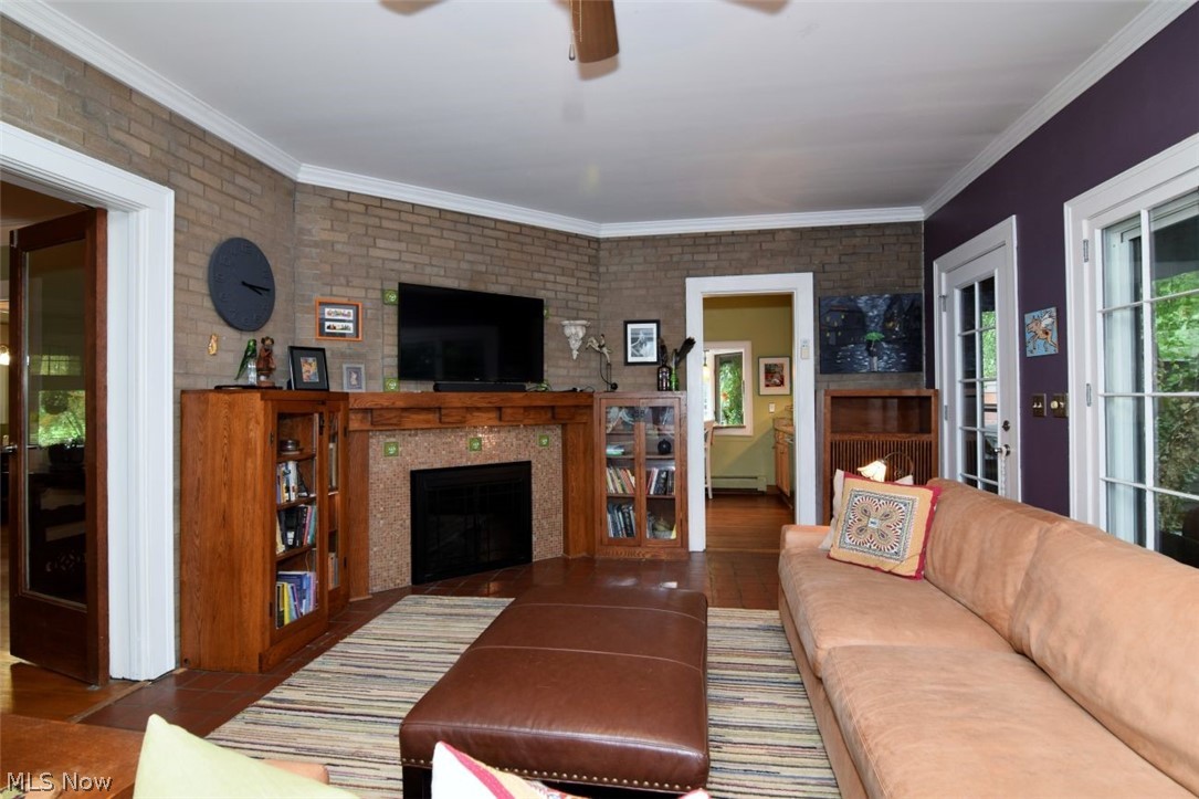 2336 Delaware Drive Cleveland Heights OH 44106