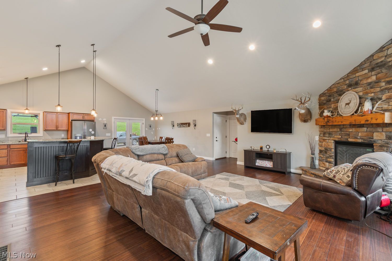 5230 Kinsey Valley Road SW New Philadelphia OH 44663