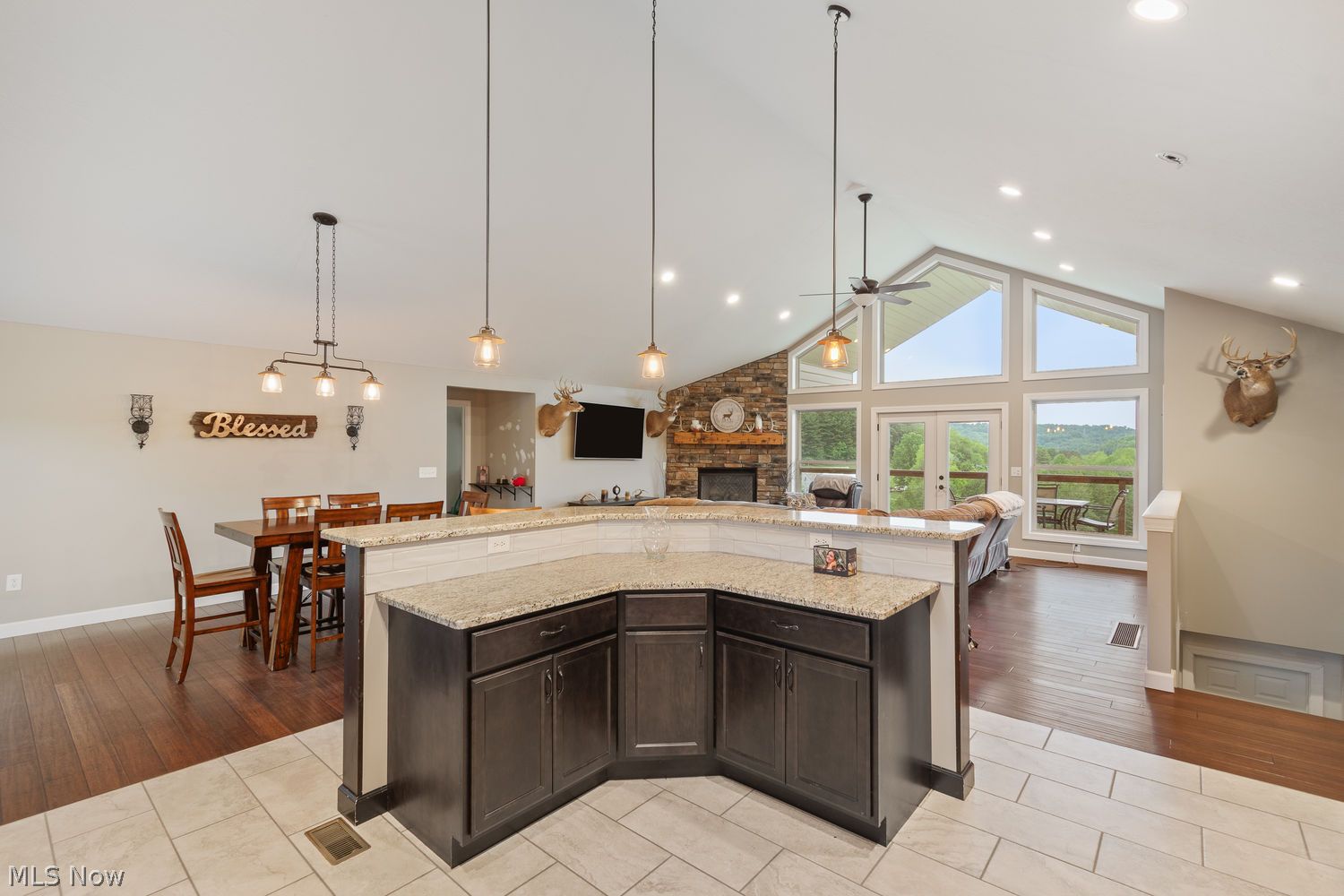 5230 Kinsey Valley Road SW New Philadelphia OH 44663