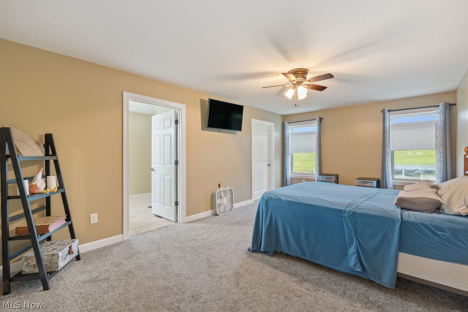 5230 Kinsey Valley Road SW New Philadelphia OH 44663