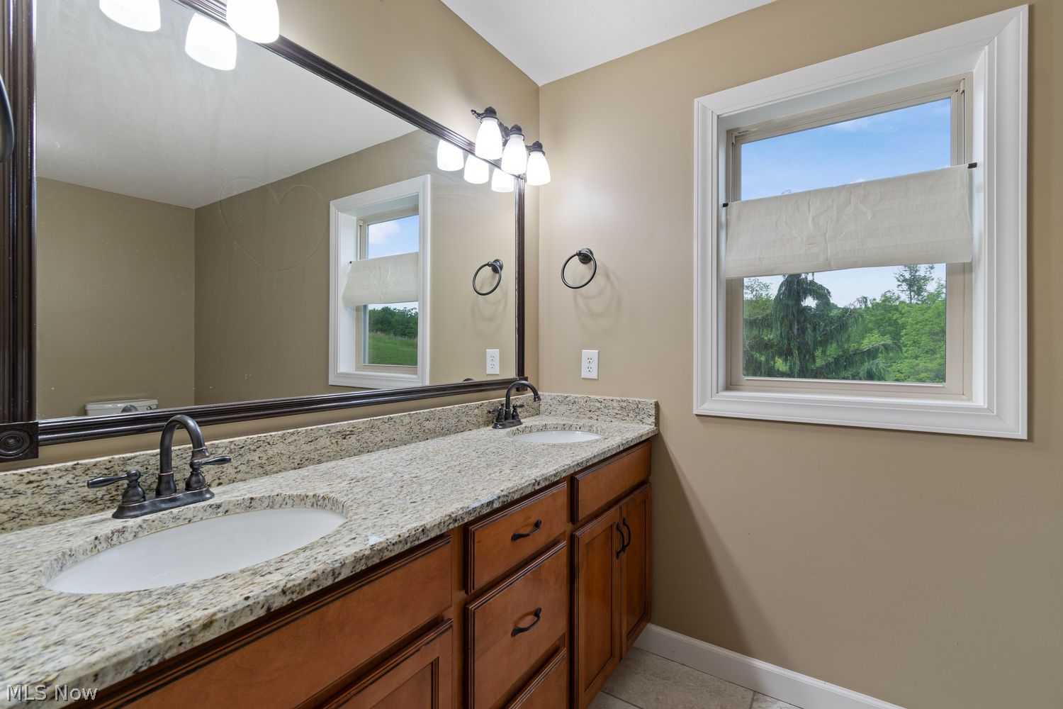 5230 Kinsey Valley Road SW New Philadelphia OH 44663