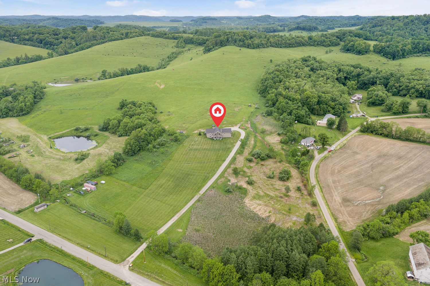 5230 Kinsey Valley Road SW New Philadelphia OH 44663