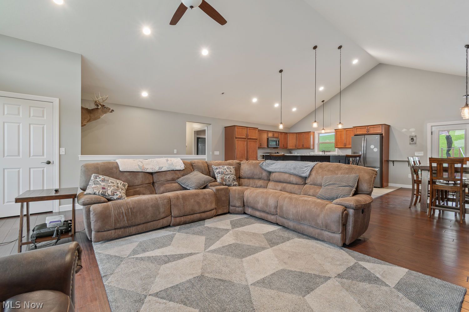 5230 Kinsey Valley Road SW New Philadelphia OH 44663