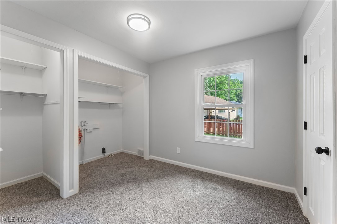 3510 E Heights Street SE Warren OH 44484