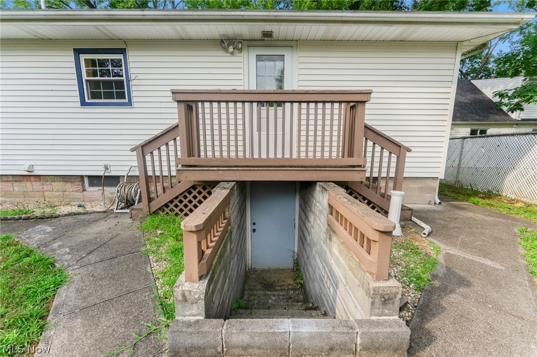 3510 E Heights Street SE Warren OH 44484