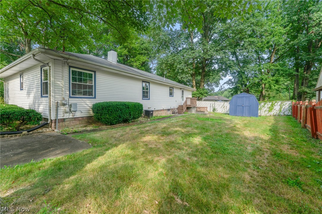 3510 E Heights Street SE Warren OH 44484