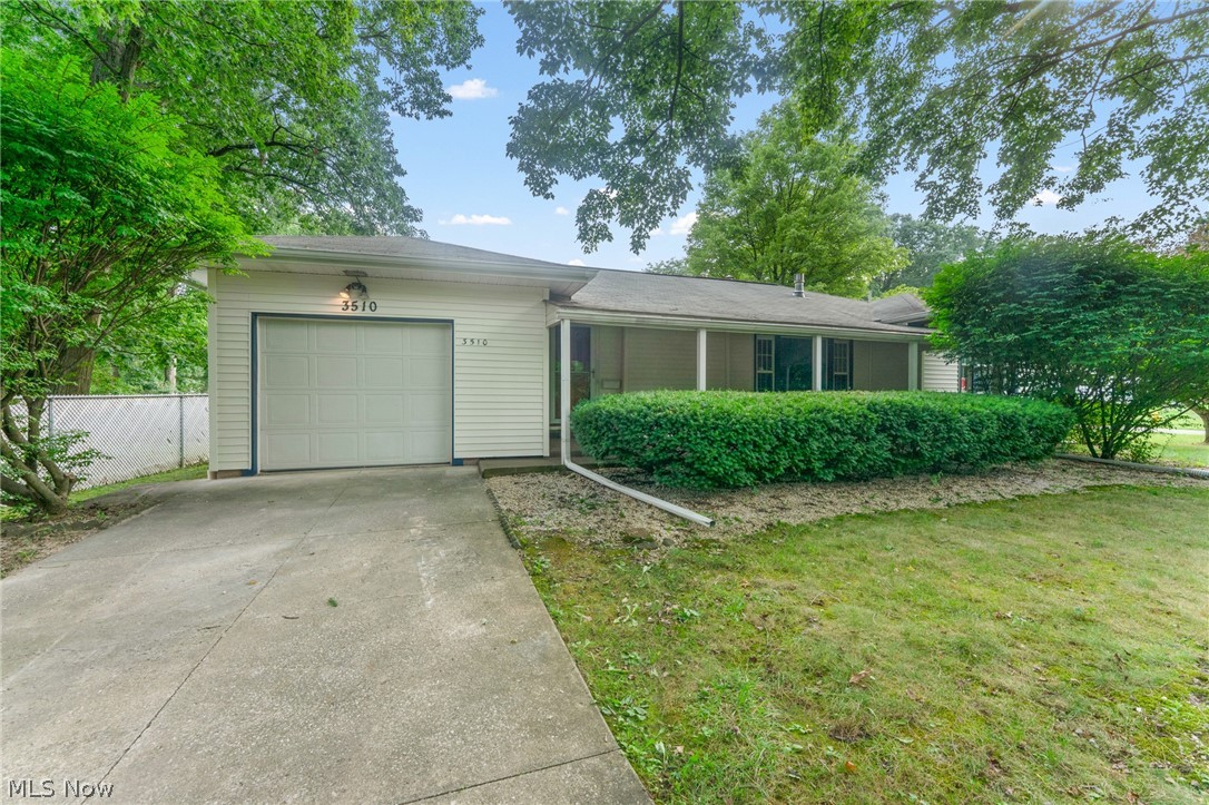 3510 E Heights Street SE Warren OH 44484