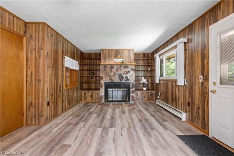 182 Wyleswood Drive Berea OH 44017