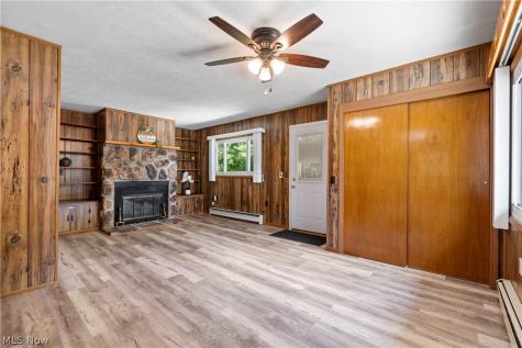 182 Wyleswood Drive Berea OH 44017