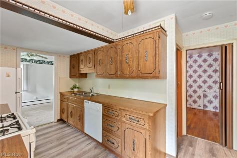 182 Wyleswood Drive Berea OH 44017
