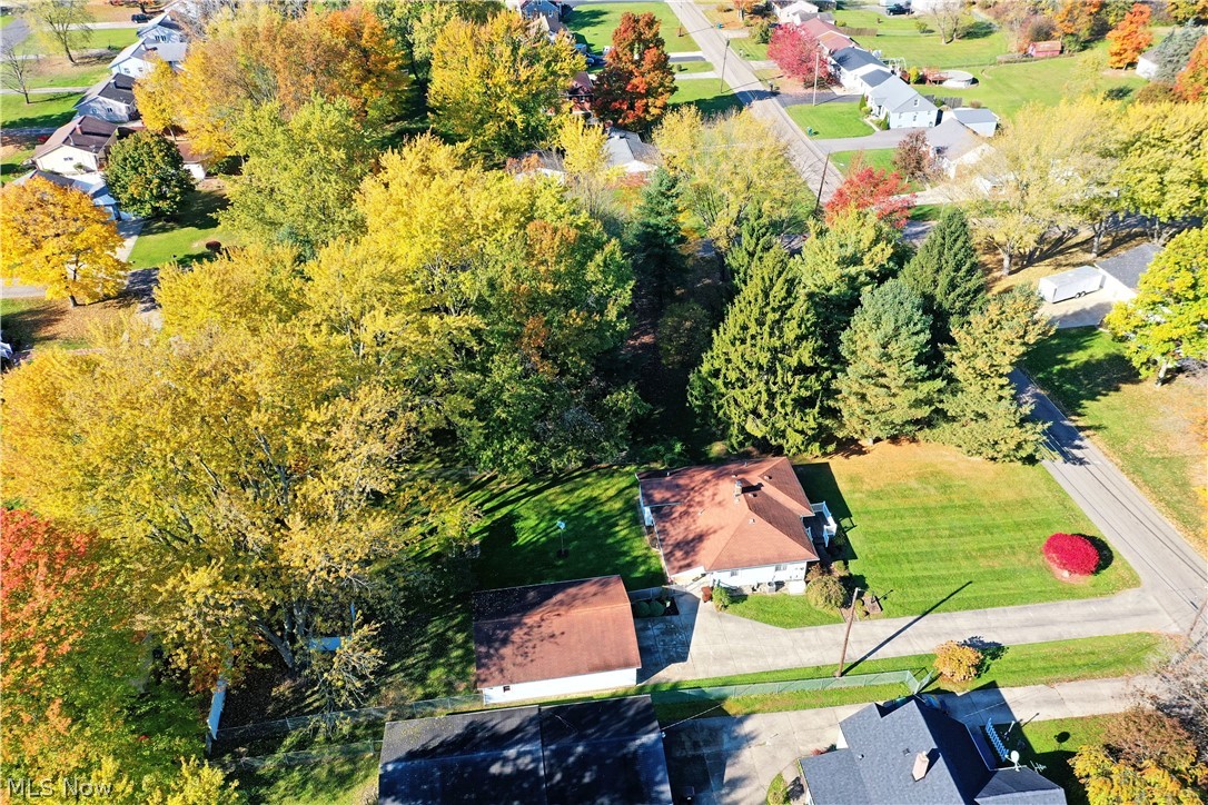 275 Glendola Avenue NW Warren OH 44483