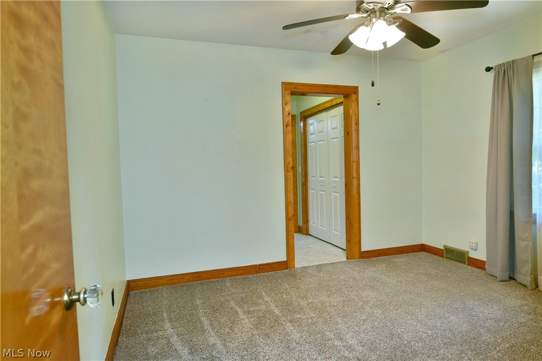 275 Glendola Avenue NW Warren OH 44483