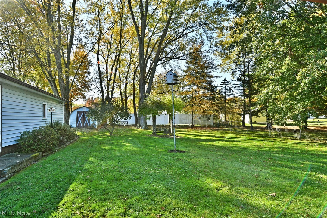 275 Glendola Avenue NW Warren OH 44483
