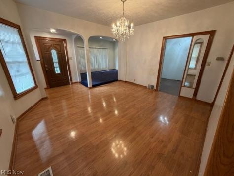 7311 Montgomery Avenue Cleveland OH 44104