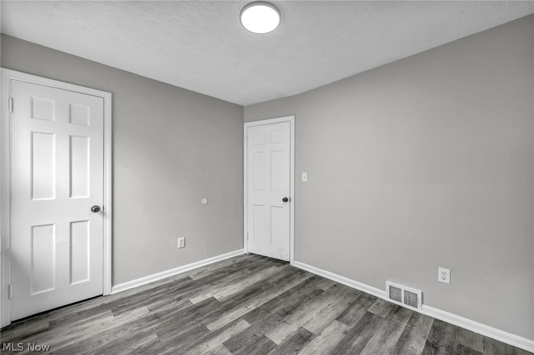 17419 Lotus Drive Cleveland OH 44128