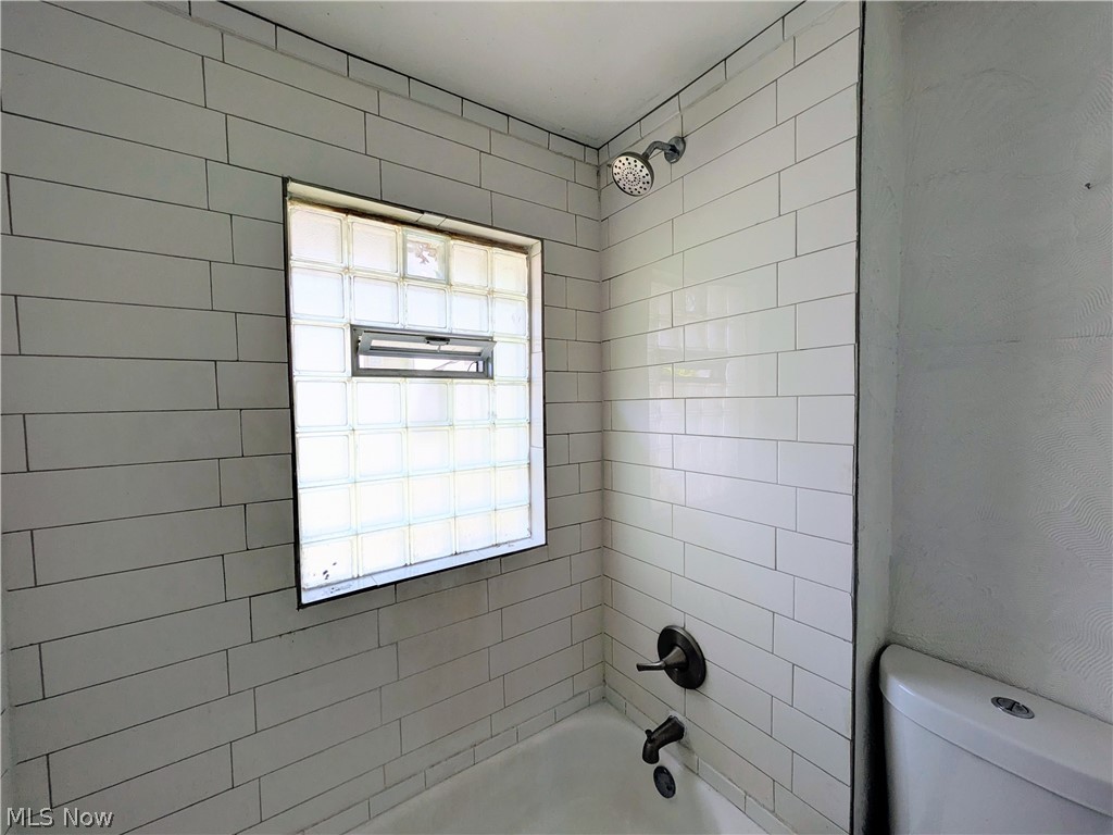 13415 Argus Avenue Cleveland OH 44110