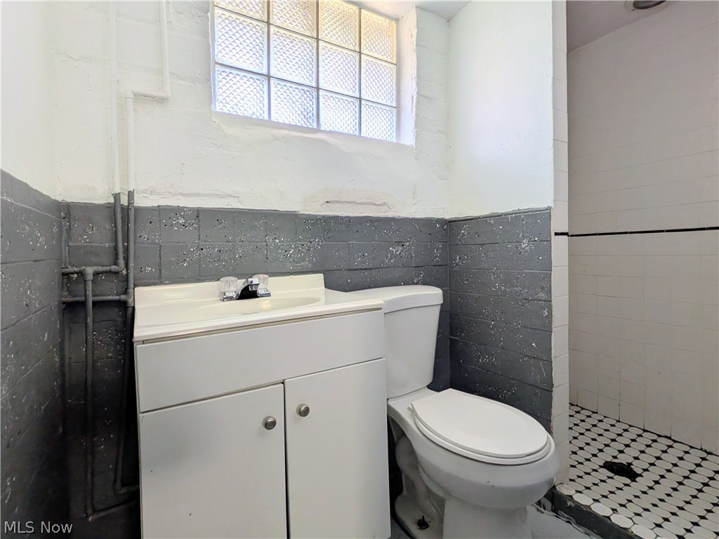 13415 Argus Avenue Cleveland OH 44110