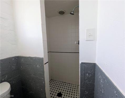 13415 Argus Avenue Cleveland OH 44110
