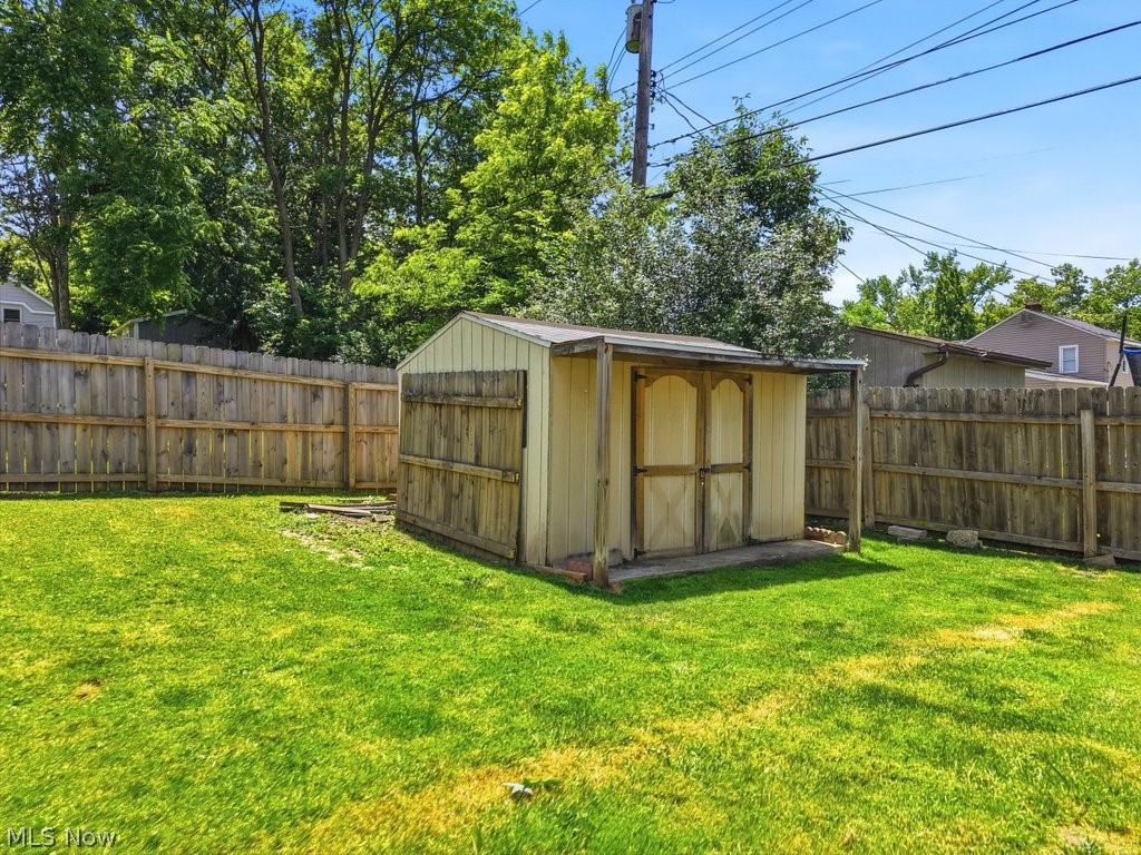 4932 Glenlyn Road Lyndhurst OH 44124