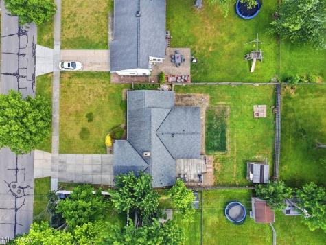 4932 Glenlyn Road Lyndhurst OH 44124