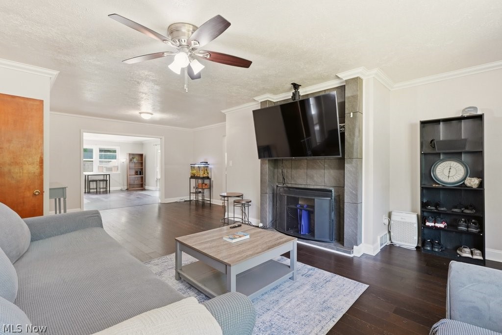 4932 Glenlyn Road Lyndhurst OH 44124