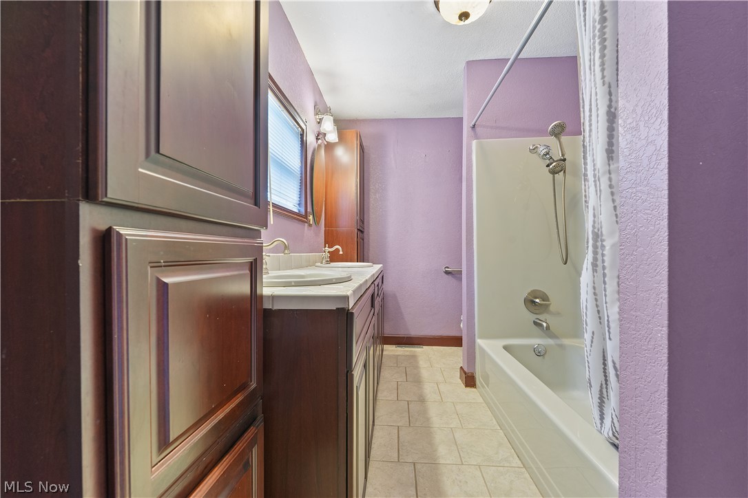6788 Poland Center Drive Poland OH 44514