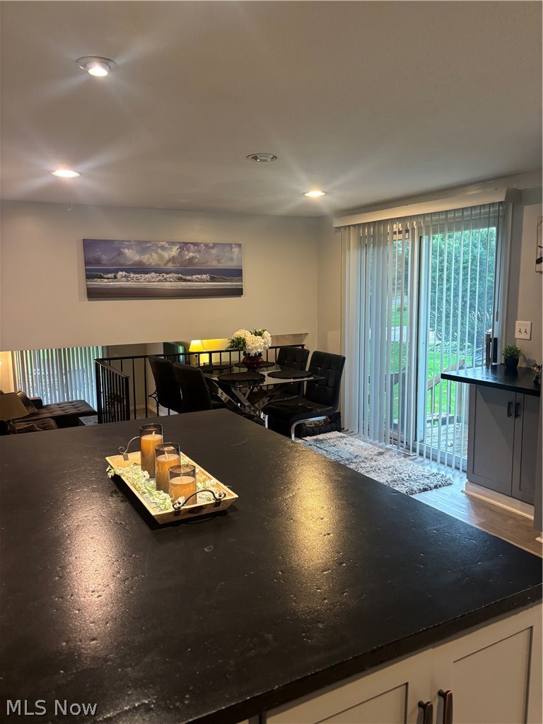 2 Taas Trail Malvern OH 44644