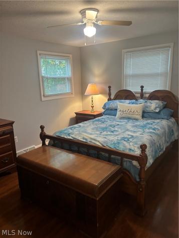 2 Taas Trail Malvern OH 44644