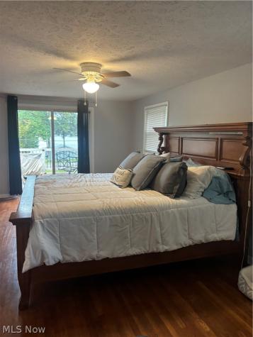 2 Taas Trail Malvern OH 44644