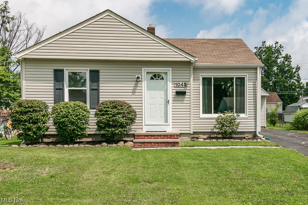 1045 E 331st Street Eastlake OH 44095