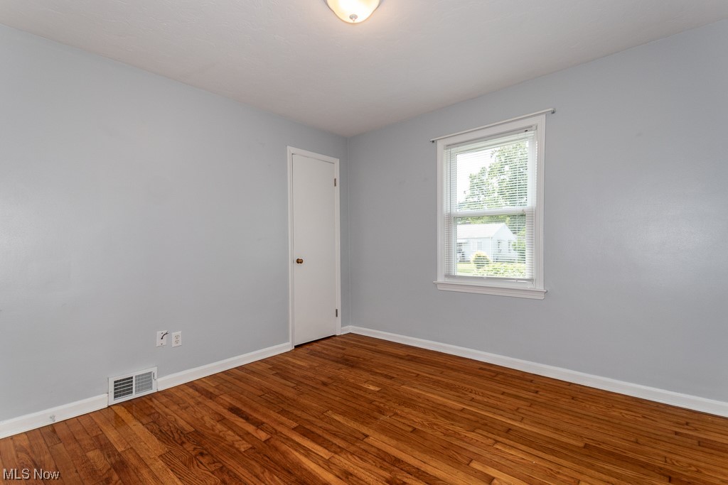 1045 E 331st Street Eastlake OH 44095