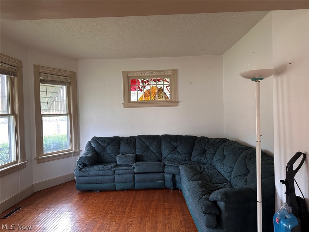 3323 Lake Avenue Ashtabula OH 44004