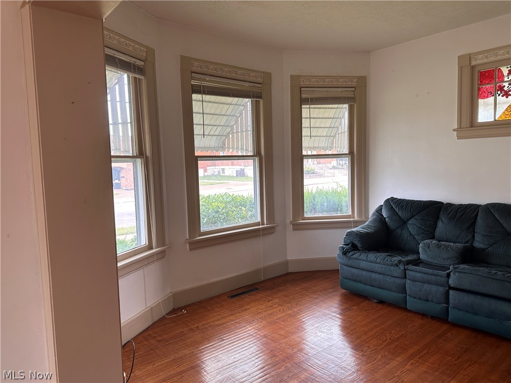 3323 Lake Avenue Ashtabula OH 44004