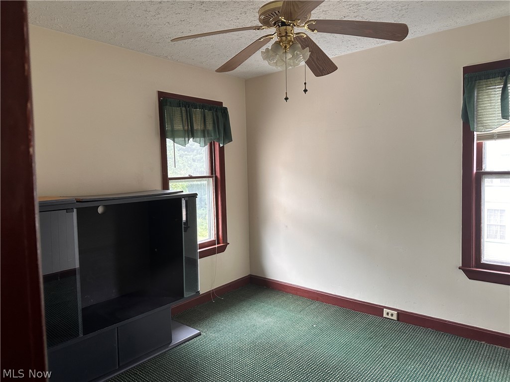 3323 Lake Avenue Ashtabula OH 44004