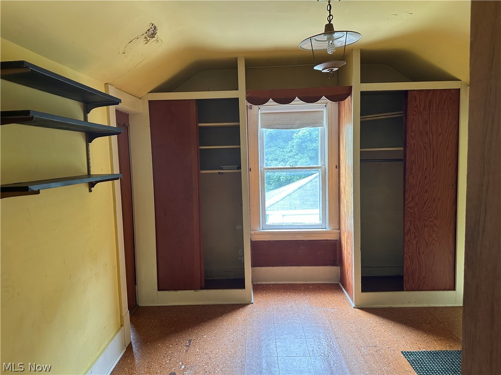 3323 Lake Avenue Ashtabula OH 44004